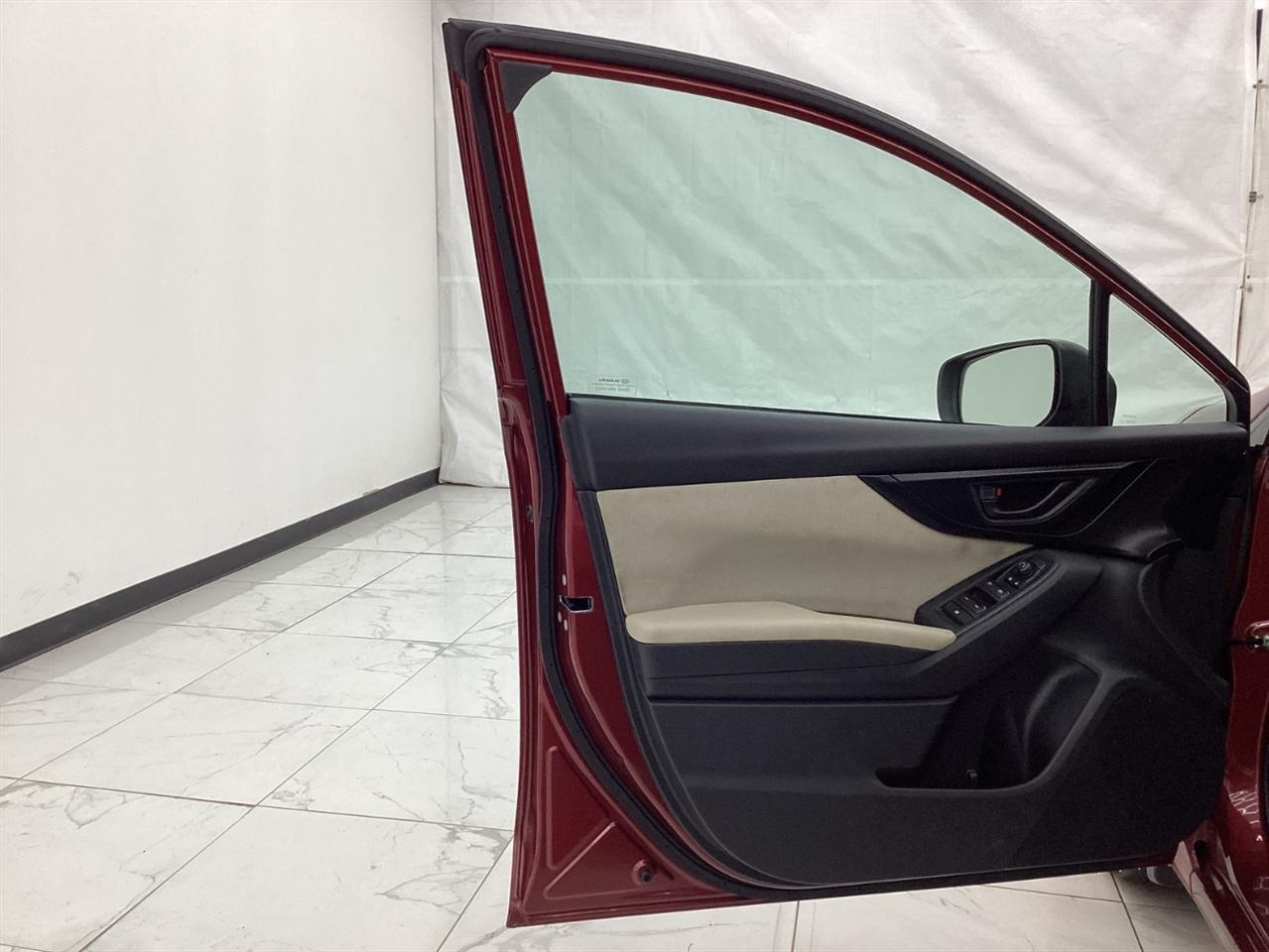 Subaru Impreza 2.0i 4-door CVT 2017