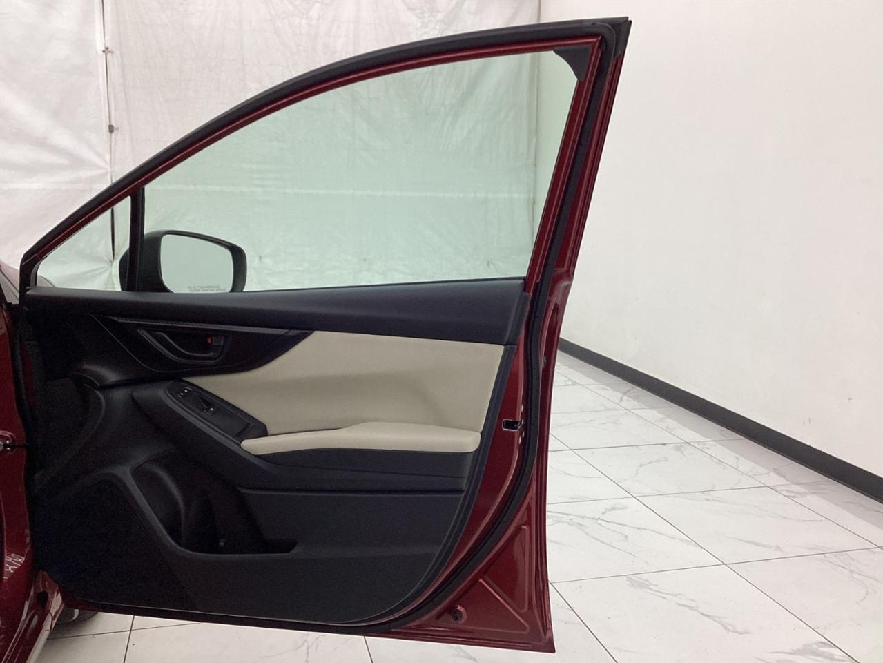 Subaru Impreza 2.0i 4-door CVT 2017