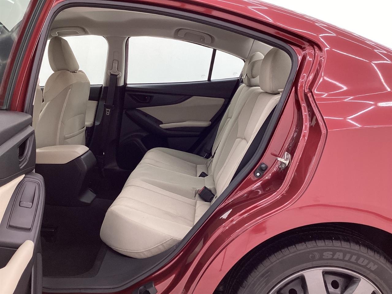 Subaru Impreza 2.0i 4-door CVT 2017