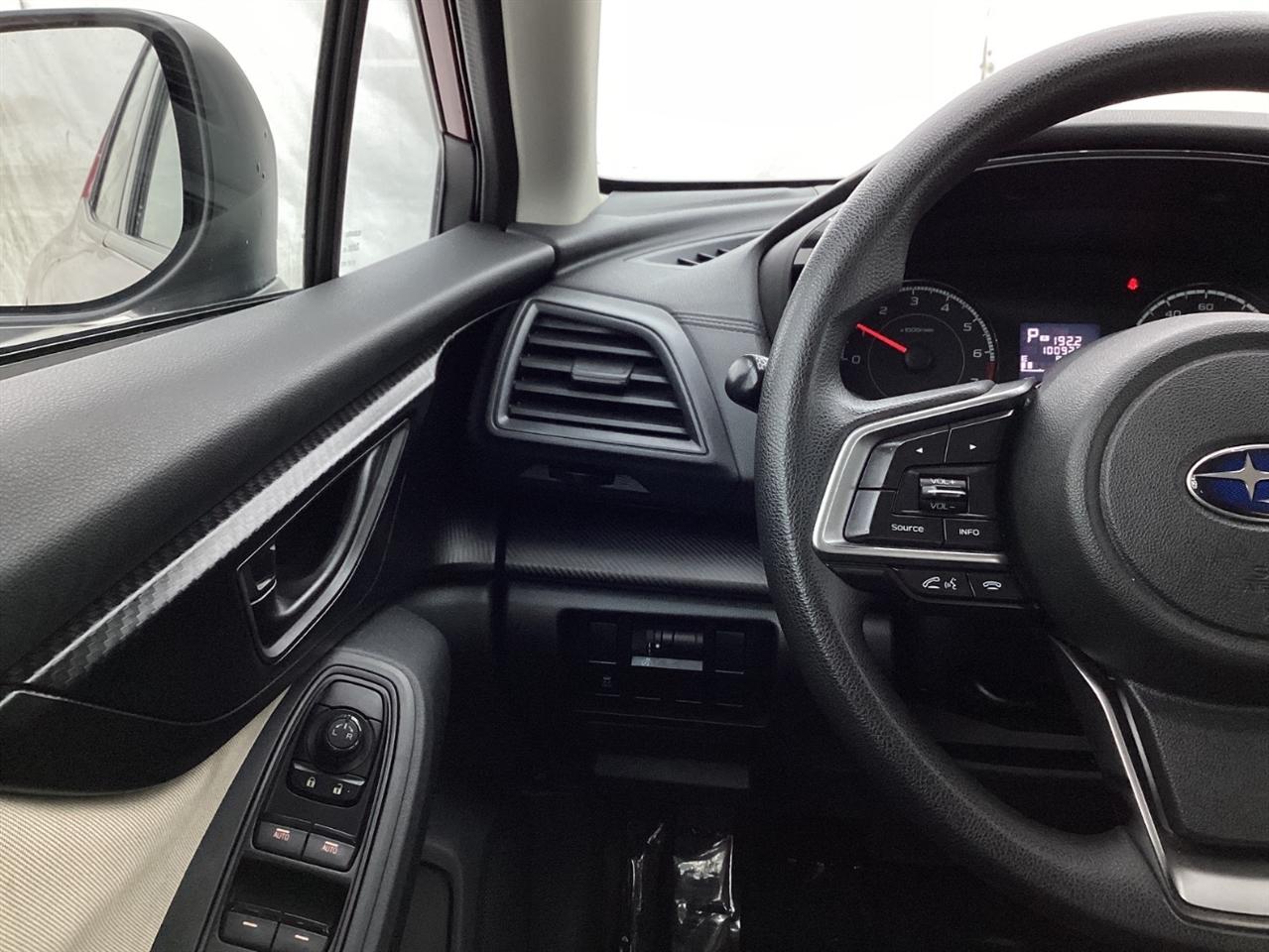 Subaru Impreza 2.0i 4-door CVT 2017