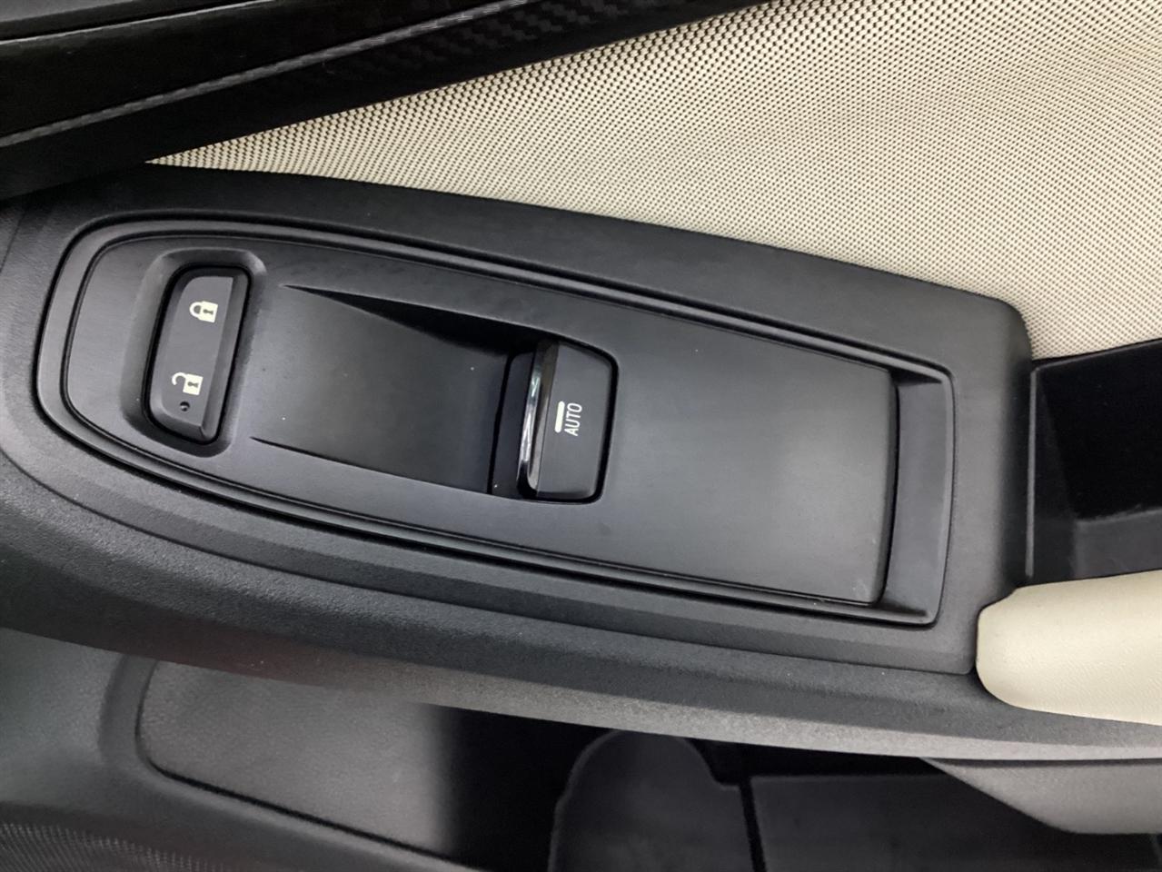 Subaru Impreza 2.0i 4-door CVT 2017