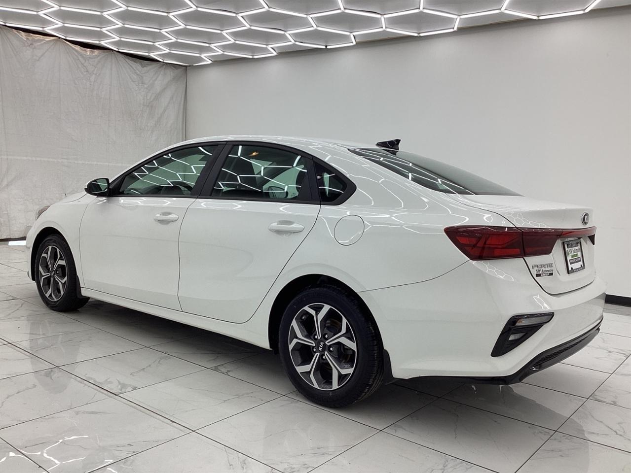 Kia Forte LXS IVT 2019
