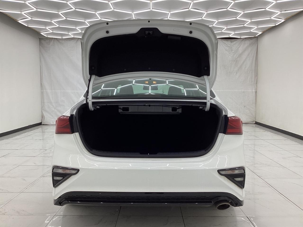 Kia Forte LXS IVT 2019