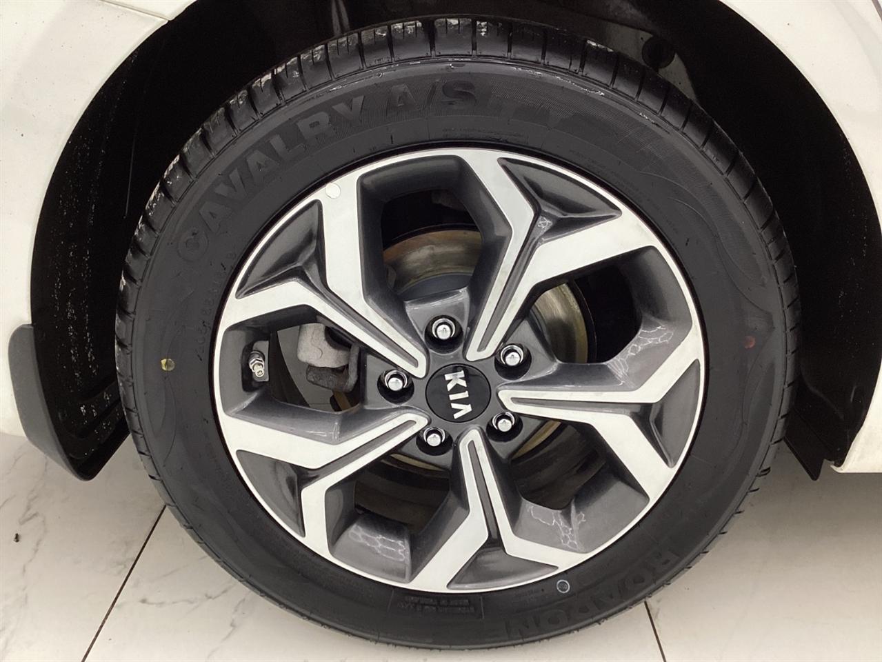 Kia Forte LXS IVT 2019