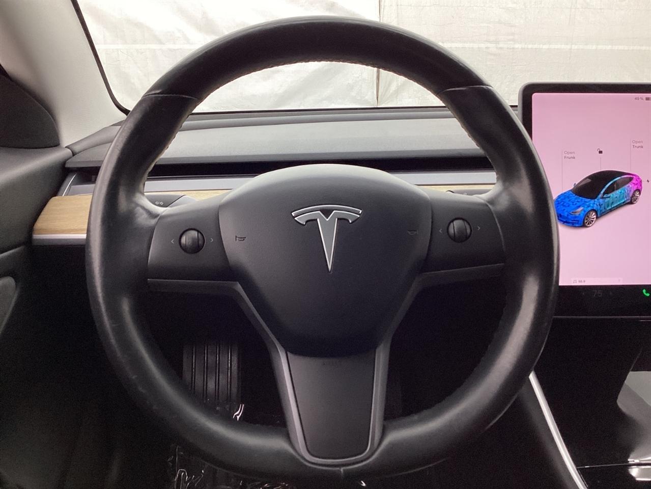 Tesla Model 3 Mid Range Battery RWD 2018