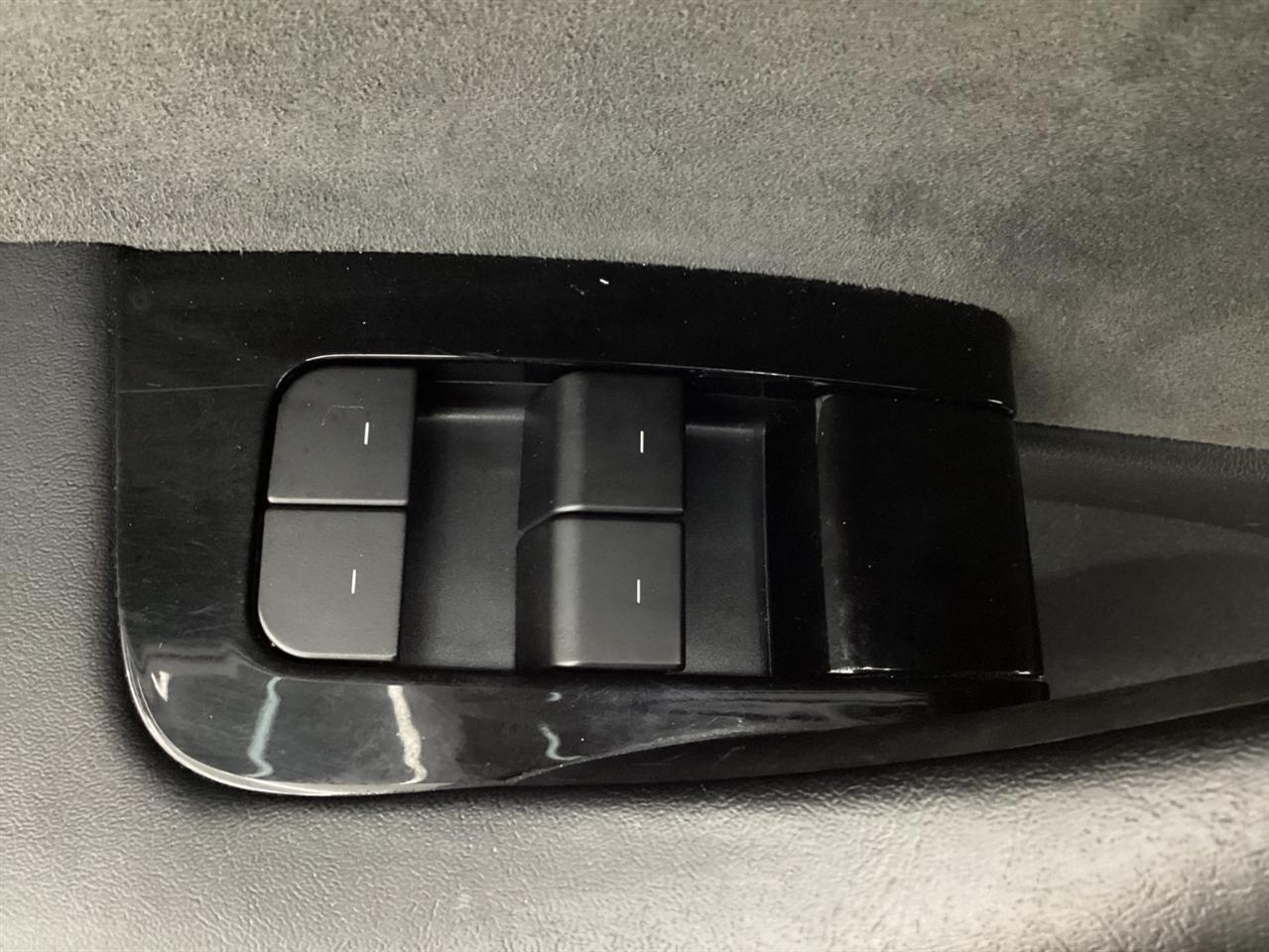 Tesla Model 3 Mid Range Battery RWD 2018