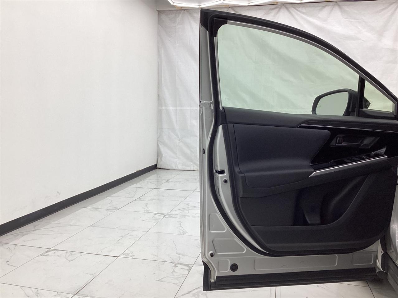 Toyota BZ4X Limited AWD (Natl) 2023