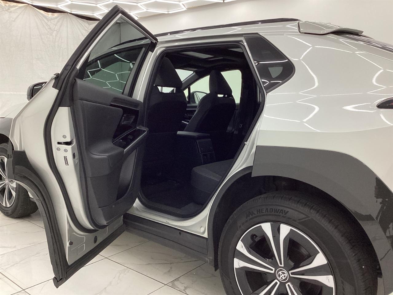 Toyota BZ4X Limited AWD (Natl) 2023