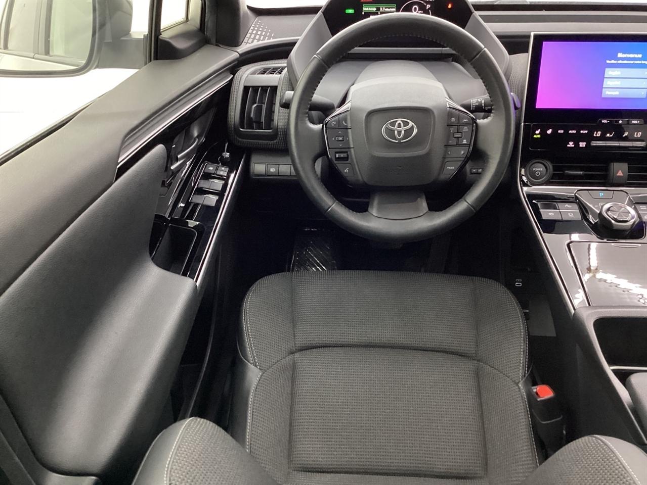 Toyota BZ4X Limited AWD (Natl) 2023