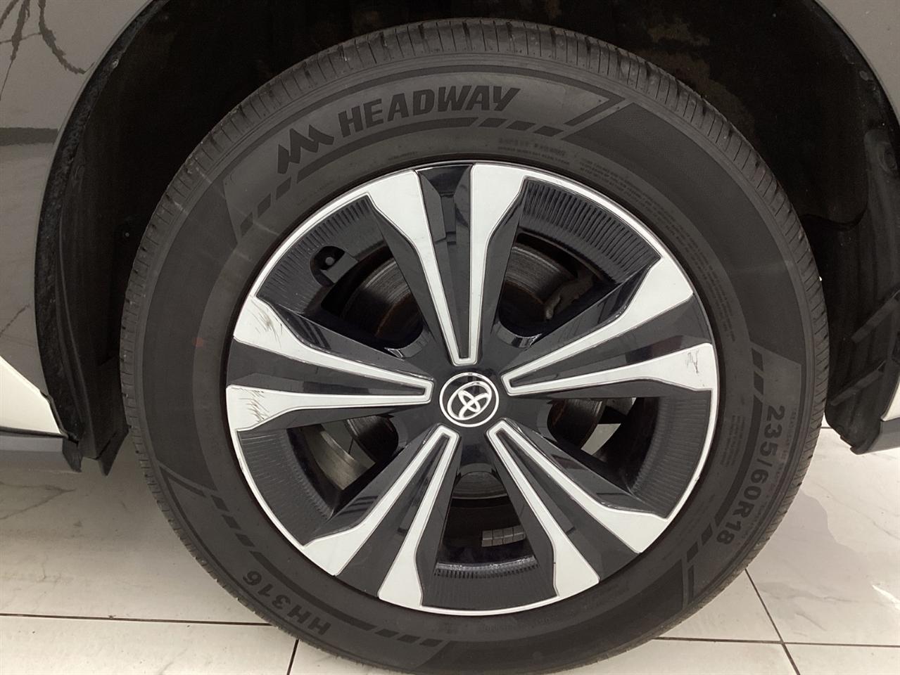 Toyota BZ4X Limited AWD (Natl) 2023