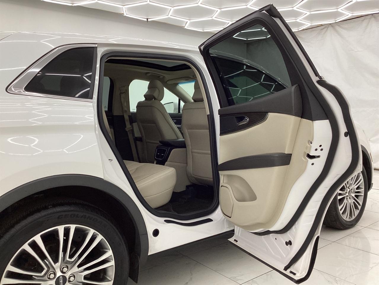 Lincoln MKX Reserve AWD 2017