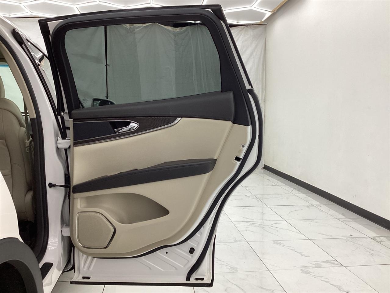 Lincoln MKX Reserve AWD 2017