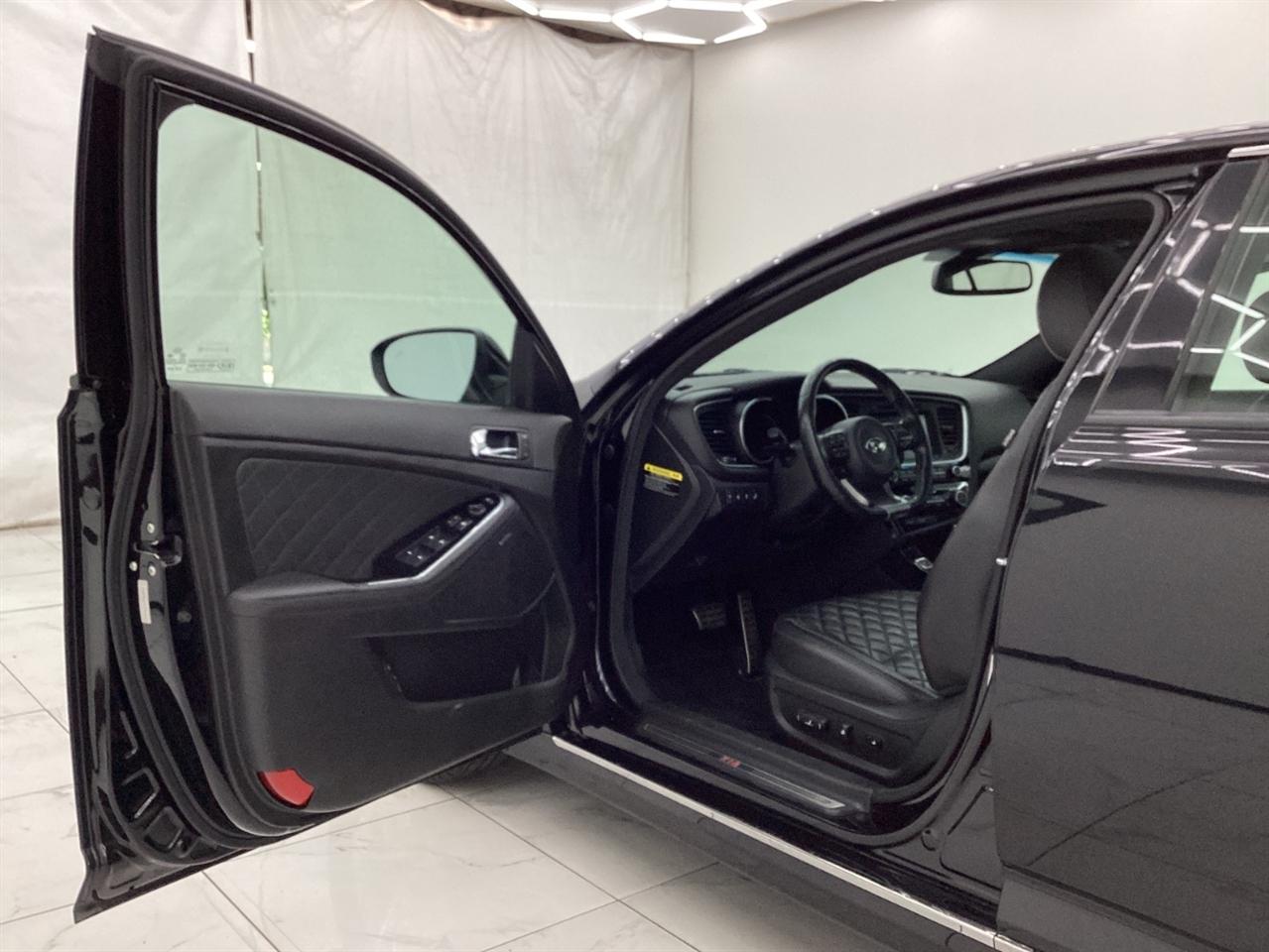 Kia Optima 4dr Sdn SXL Turbo 2015