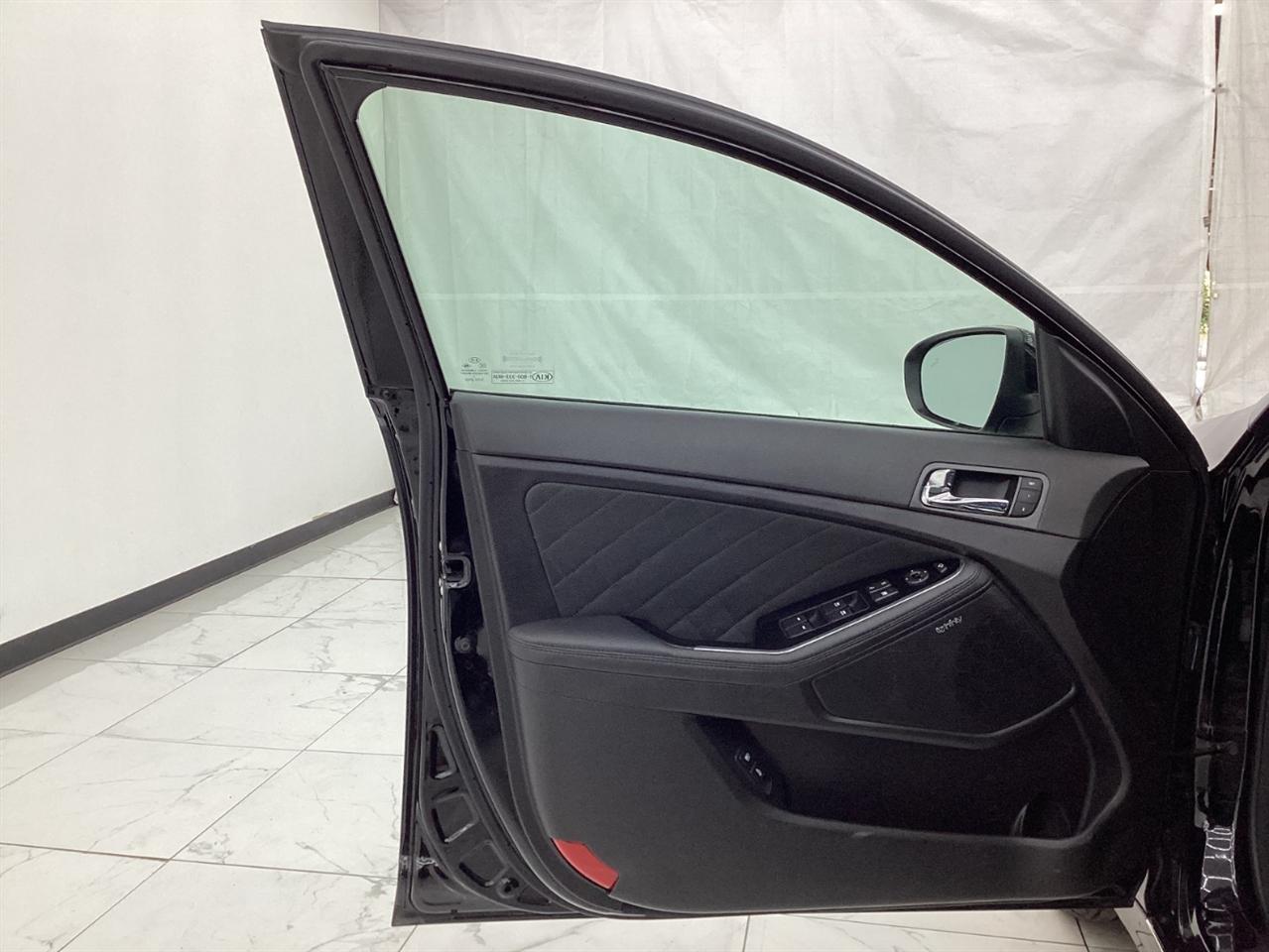 Kia Optima 4dr Sdn SXL Turbo 2015
