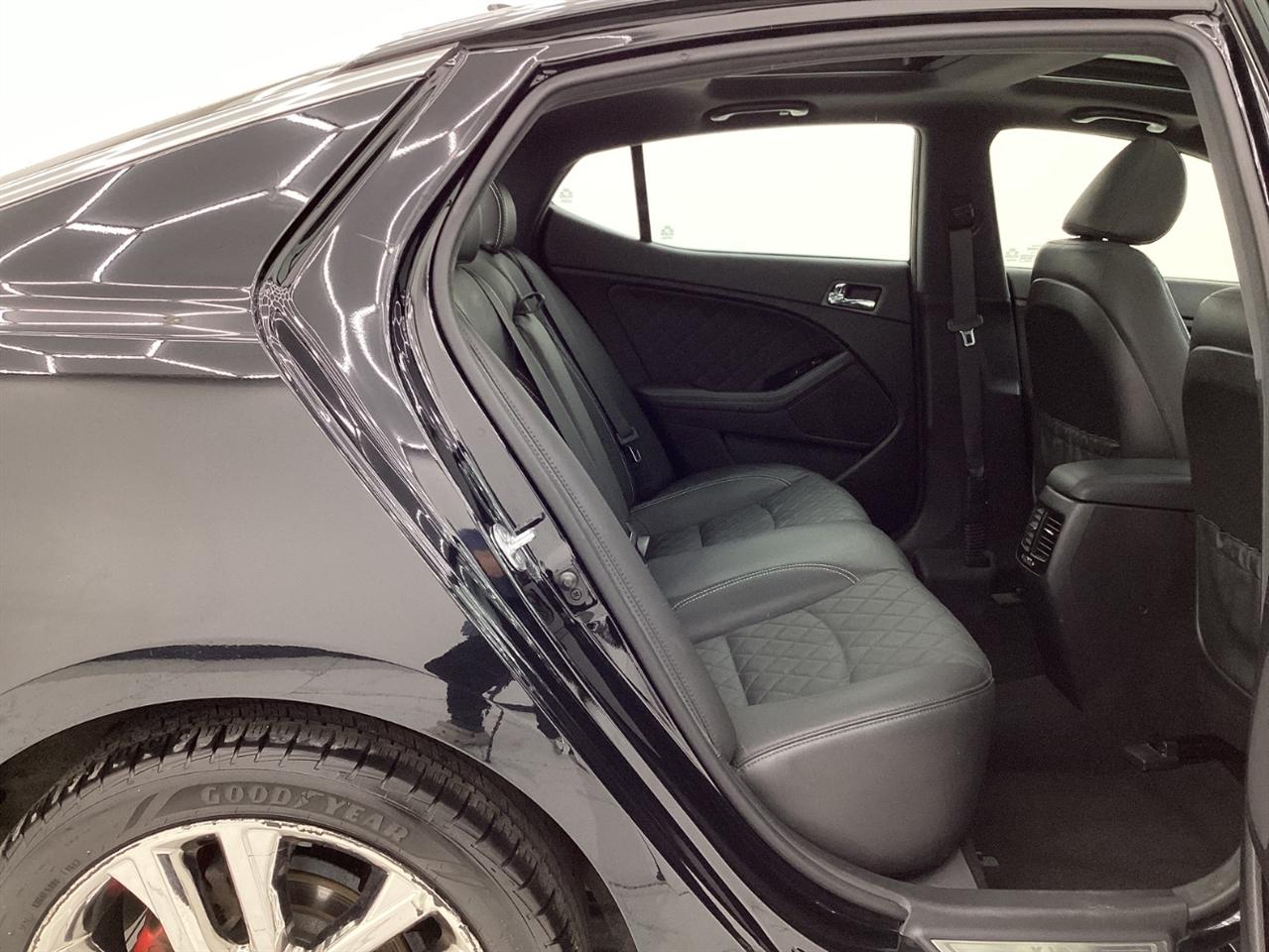 Kia Optima 4dr Sdn SXL Turbo 2015