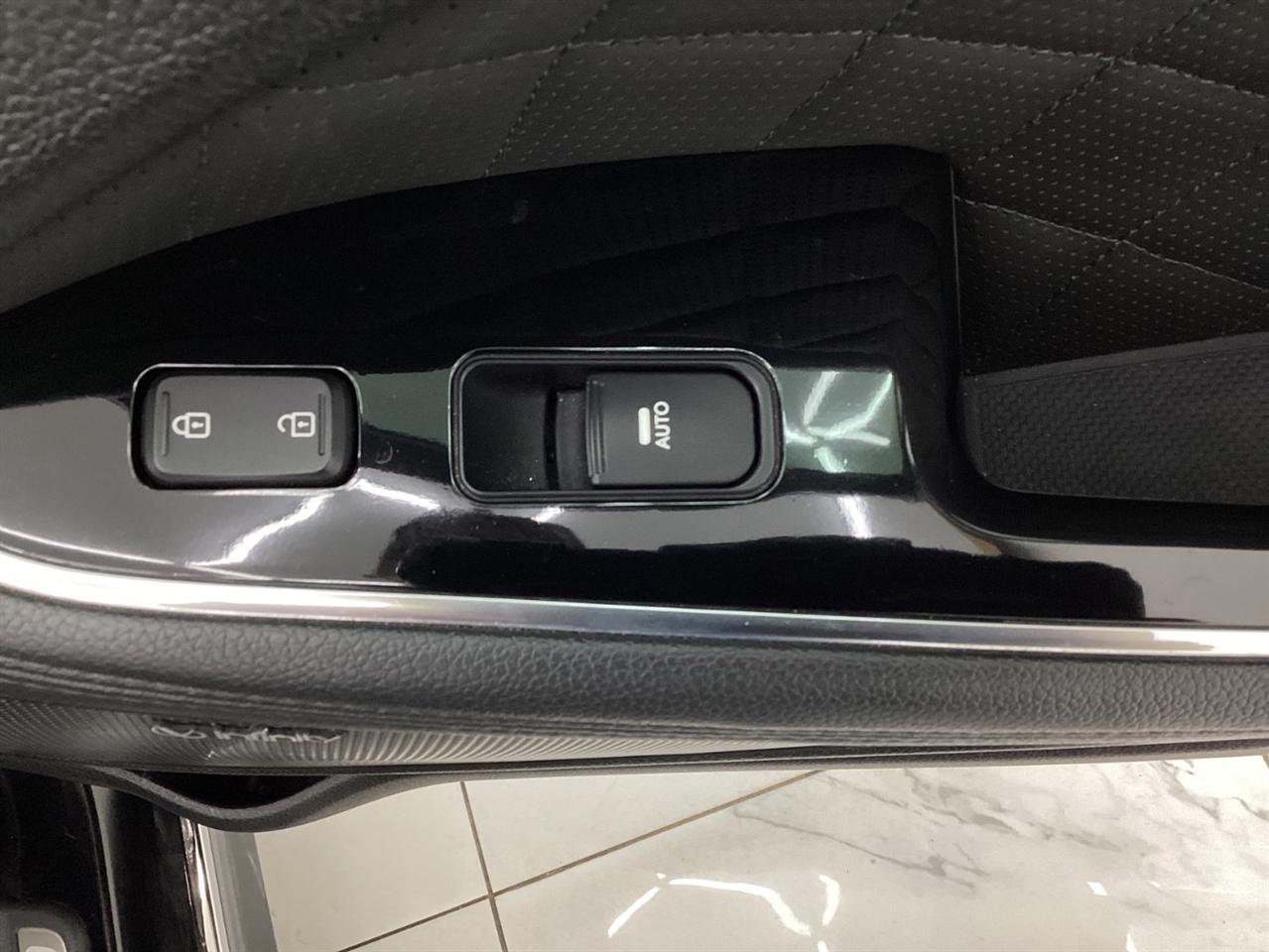 Kia Optima 4dr Sdn SXL Turbo 2015