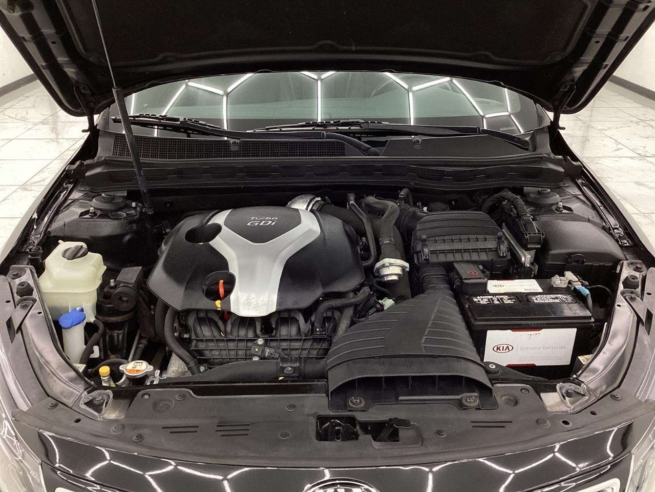Kia Optima 4dr Sdn SXL Turbo 2015