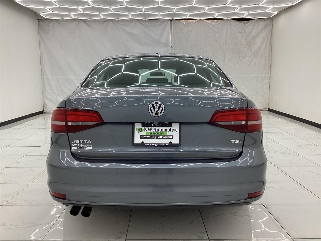Volkswagen Jetta 1.4T S Manual 2017