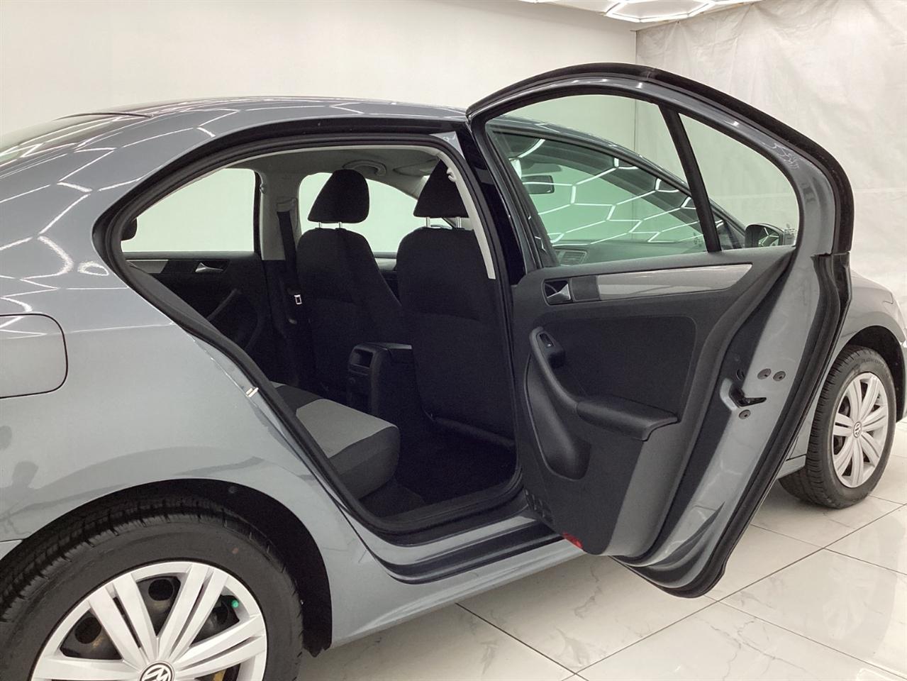 Volkswagen Jetta 1.4T S Manual 2017