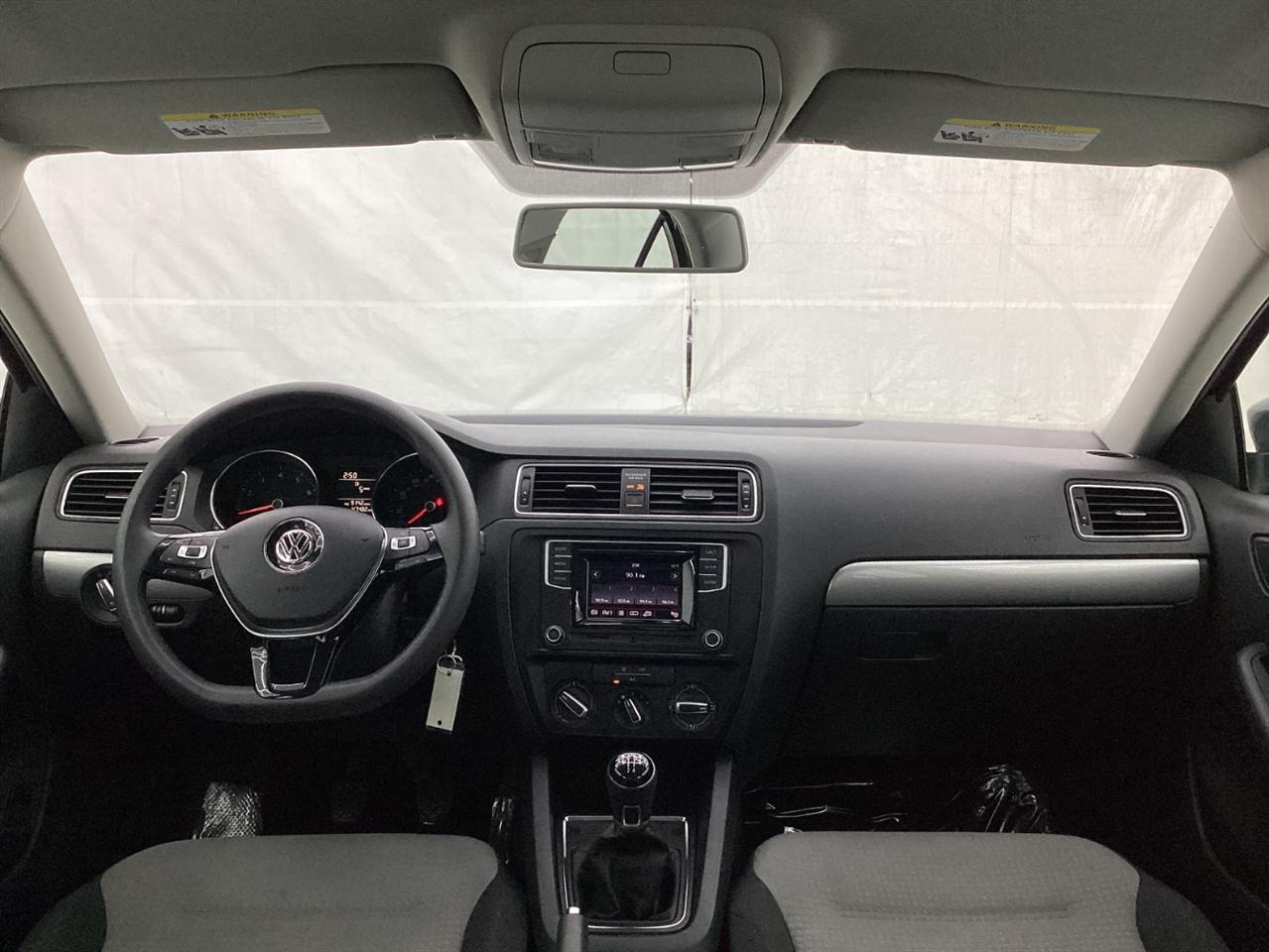 Volkswagen Jetta 1.4T S Manual 2017