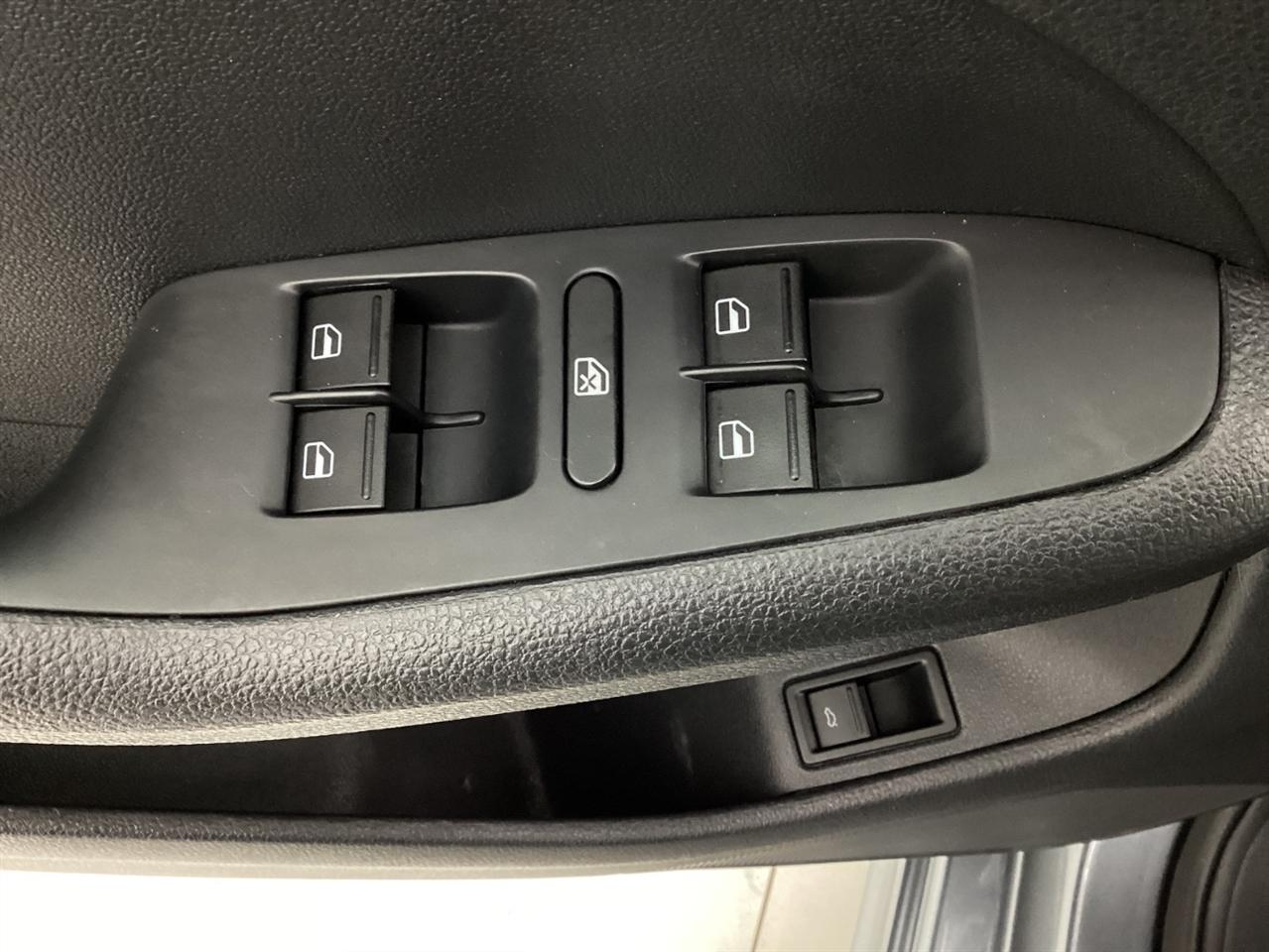 Volkswagen Jetta 1.4T S Manual 2017
