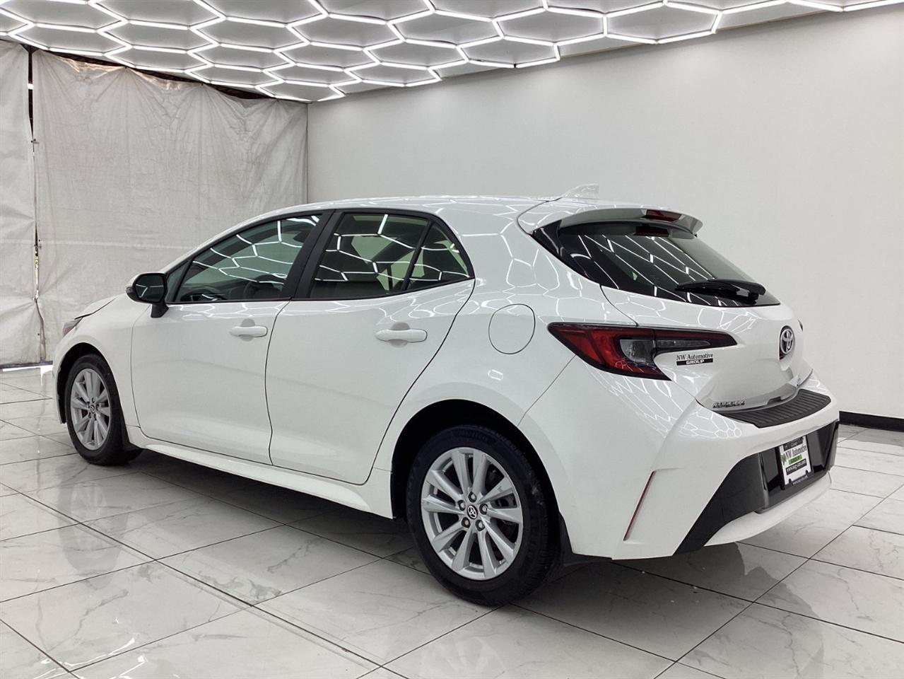 Toyota Corolla Hatchback SE CVT (Natl) 2023
