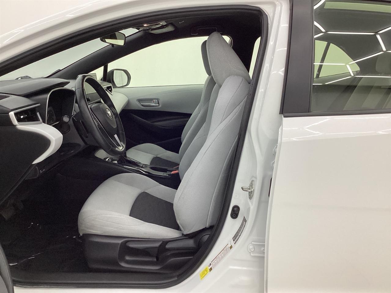 Toyota Corolla Hatchback SE CVT (Natl) 2023