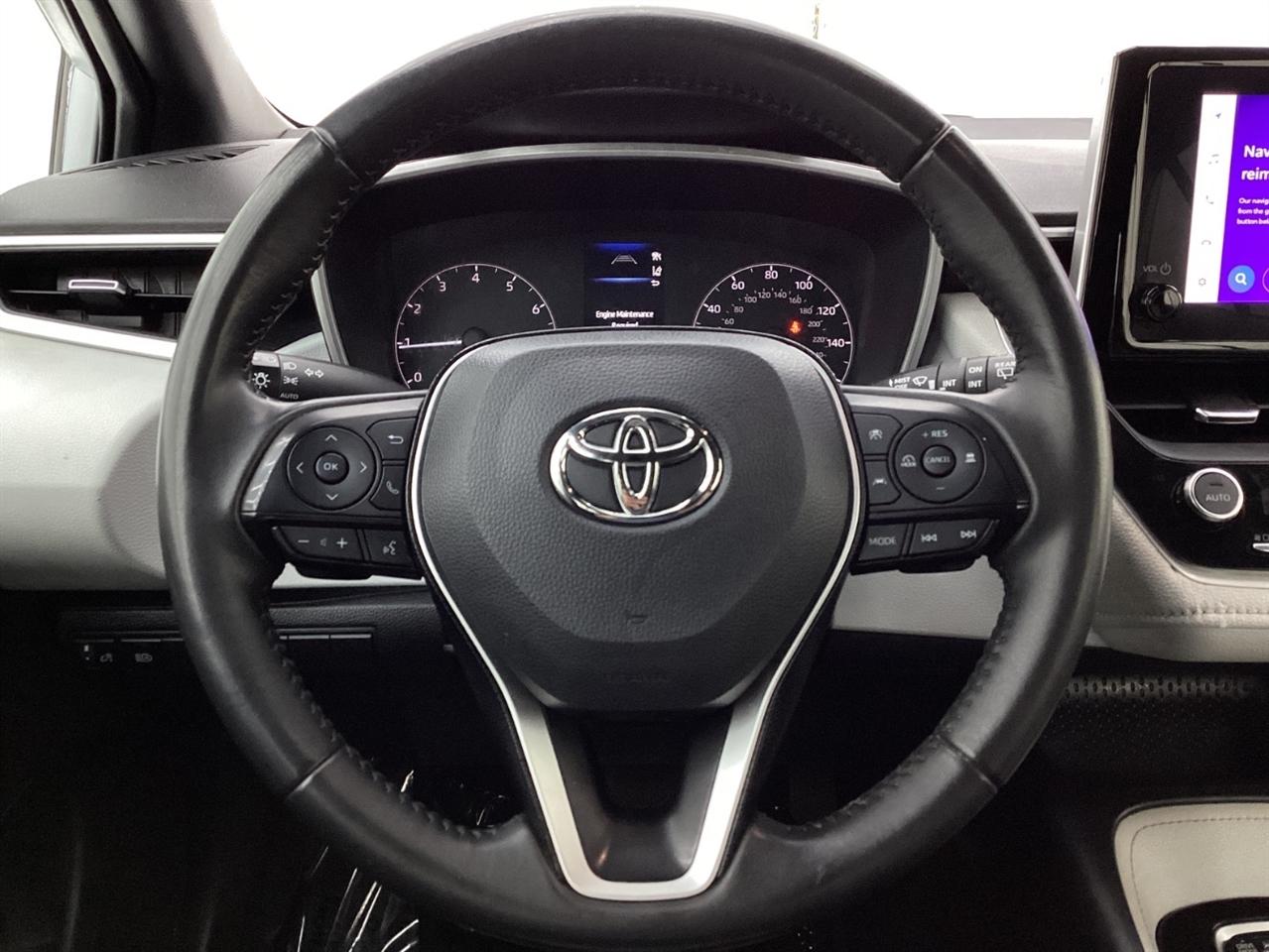 Toyota Corolla Hatchback SE CVT (Natl) 2023