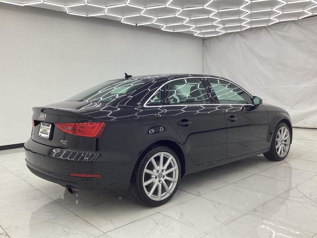Audi A3 4dr Sdn quattro 2.0T Premium Plus 2015