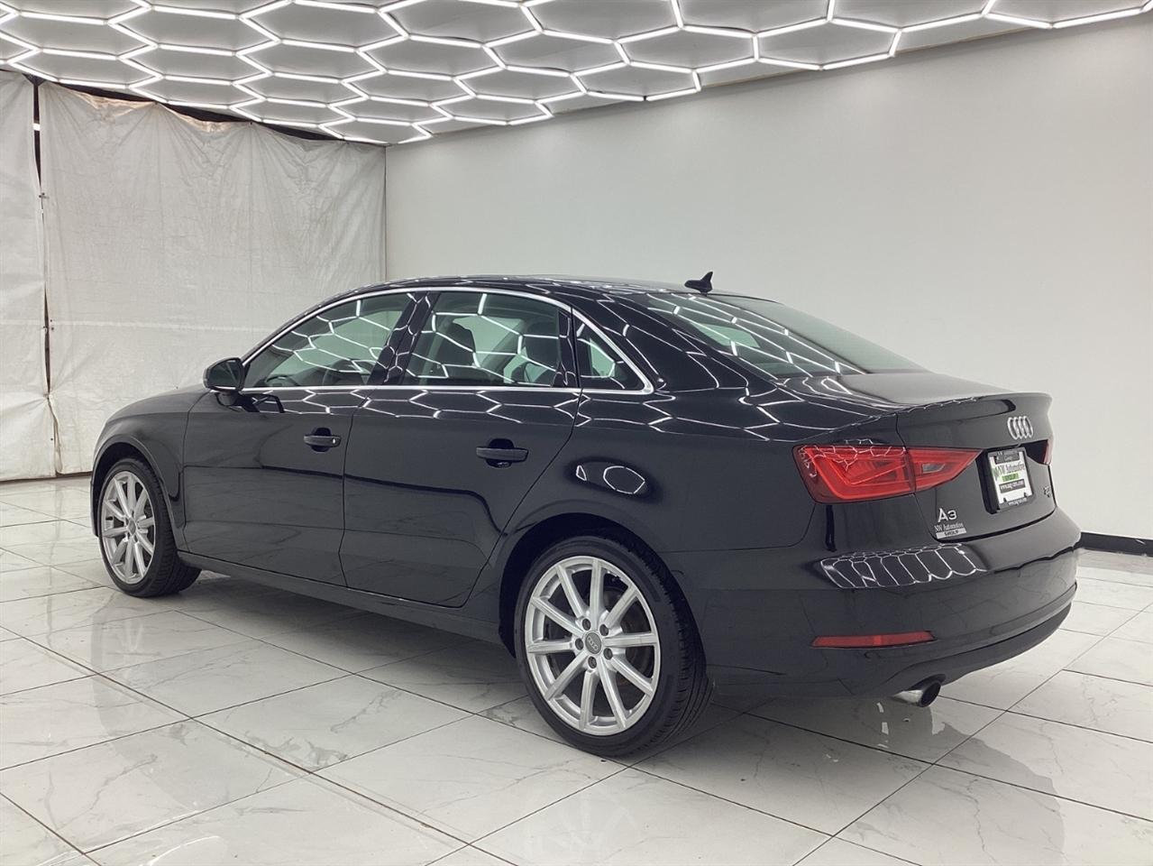 Audi A3 4dr Sdn quattro 2.0T Premium Plus 2015