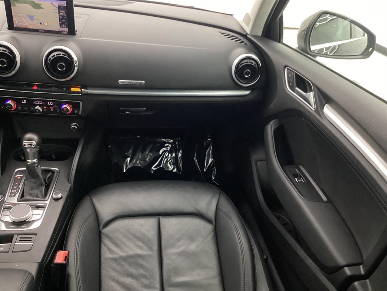 Audi A3 4dr Sdn quattro 2.0T Premium Plus 2015