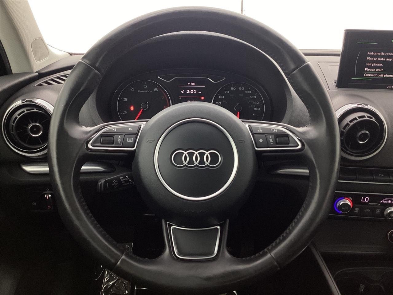 Audi A3 4dr Sdn quattro 2.0T Premium Plus 2015