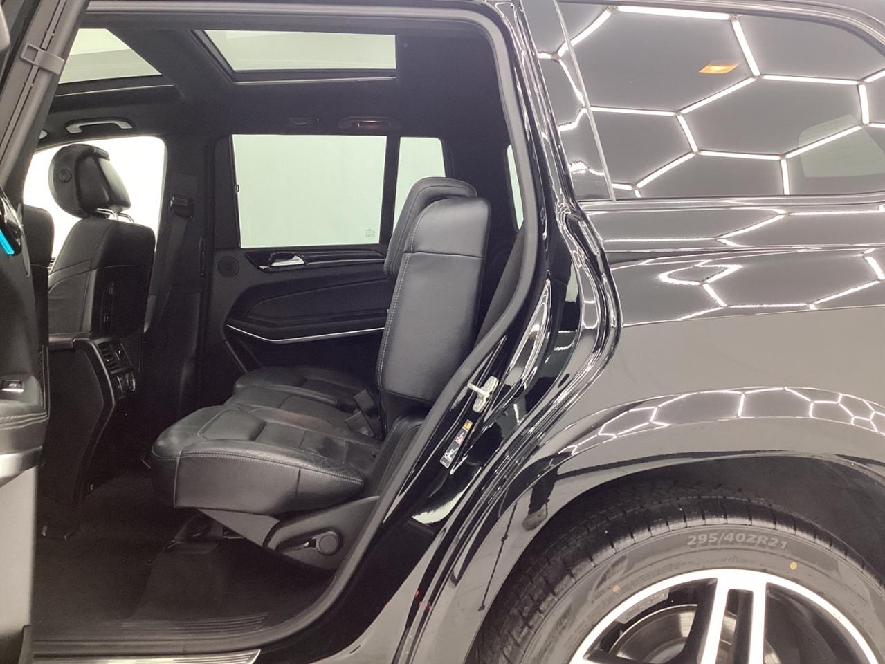 Mercedes-Benz GLS GLS 550 4MATIC SUV 2017