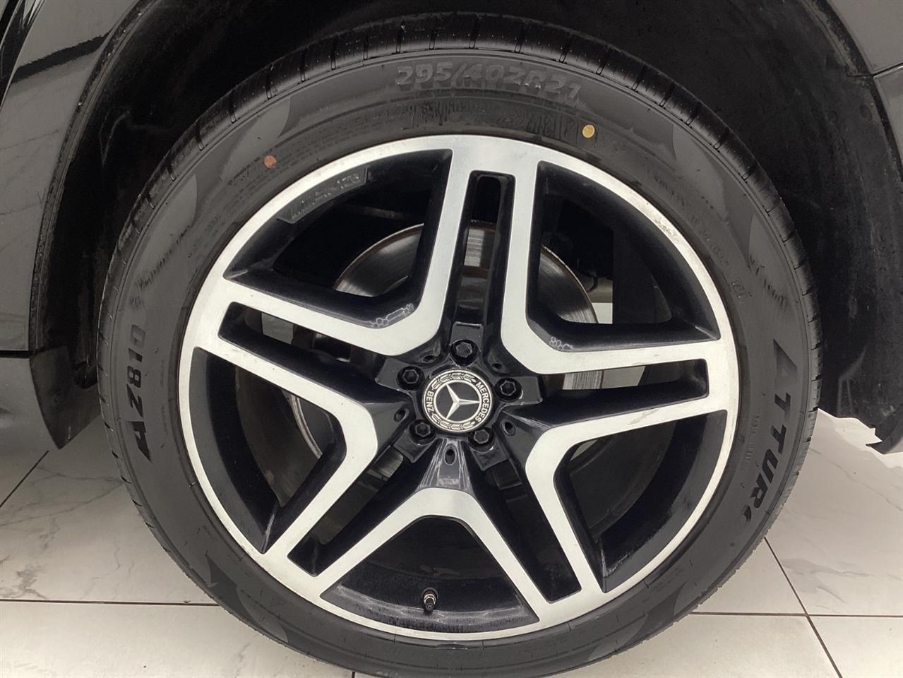 Mercedes-Benz GLS GLS 550 4MATIC SUV 2017