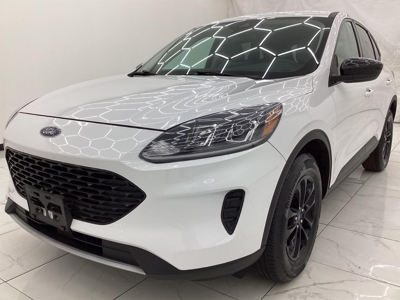 Ford Escape SE Sport Hybrid AWD 2020