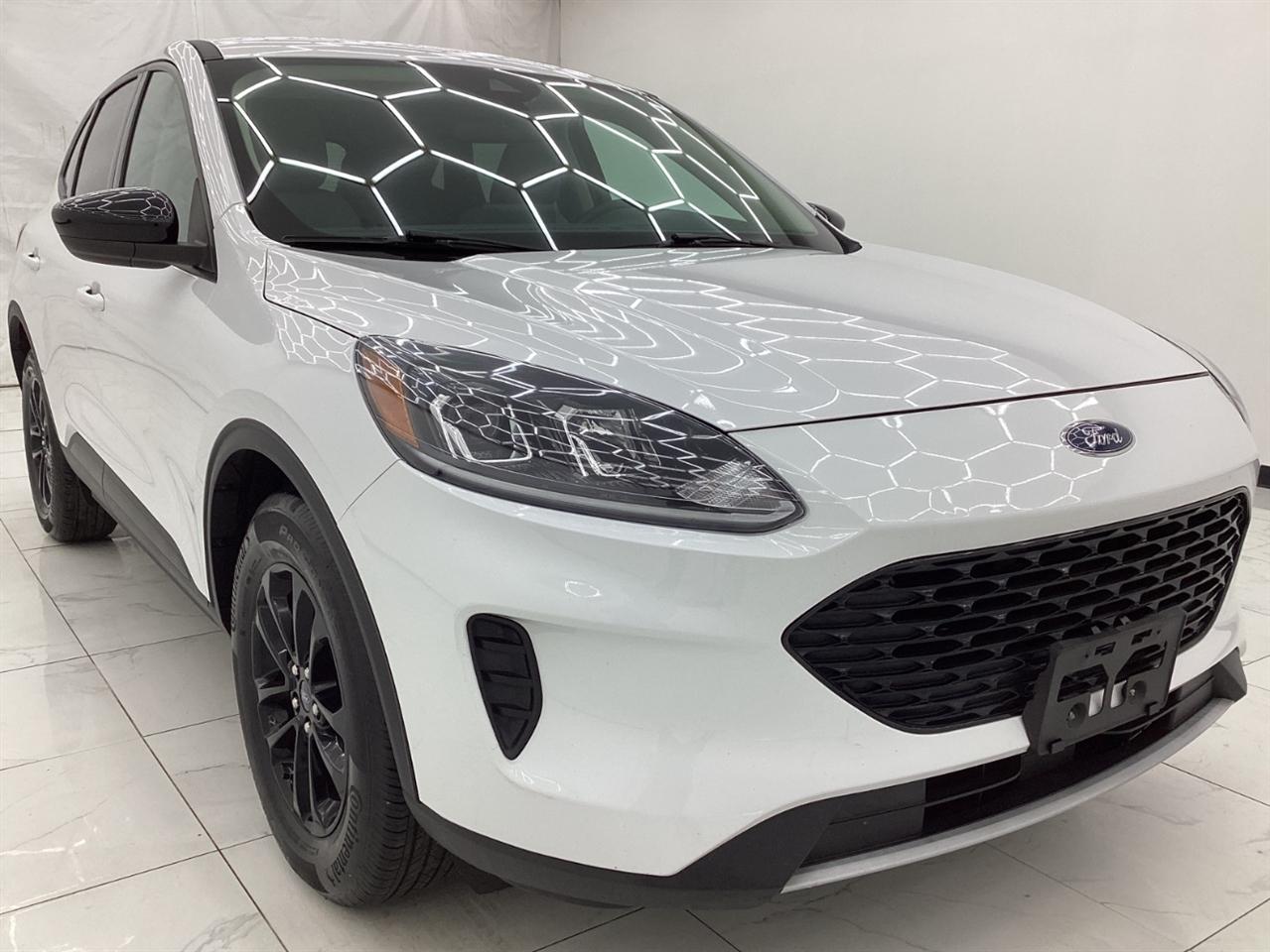 Ford Escape SE Sport Hybrid AWD 2020