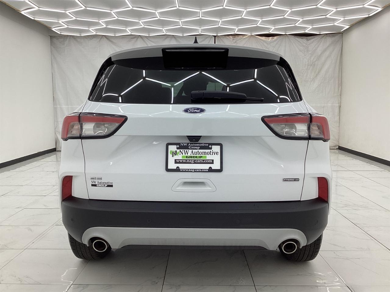 Ford Escape SE Sport Hybrid AWD 2020