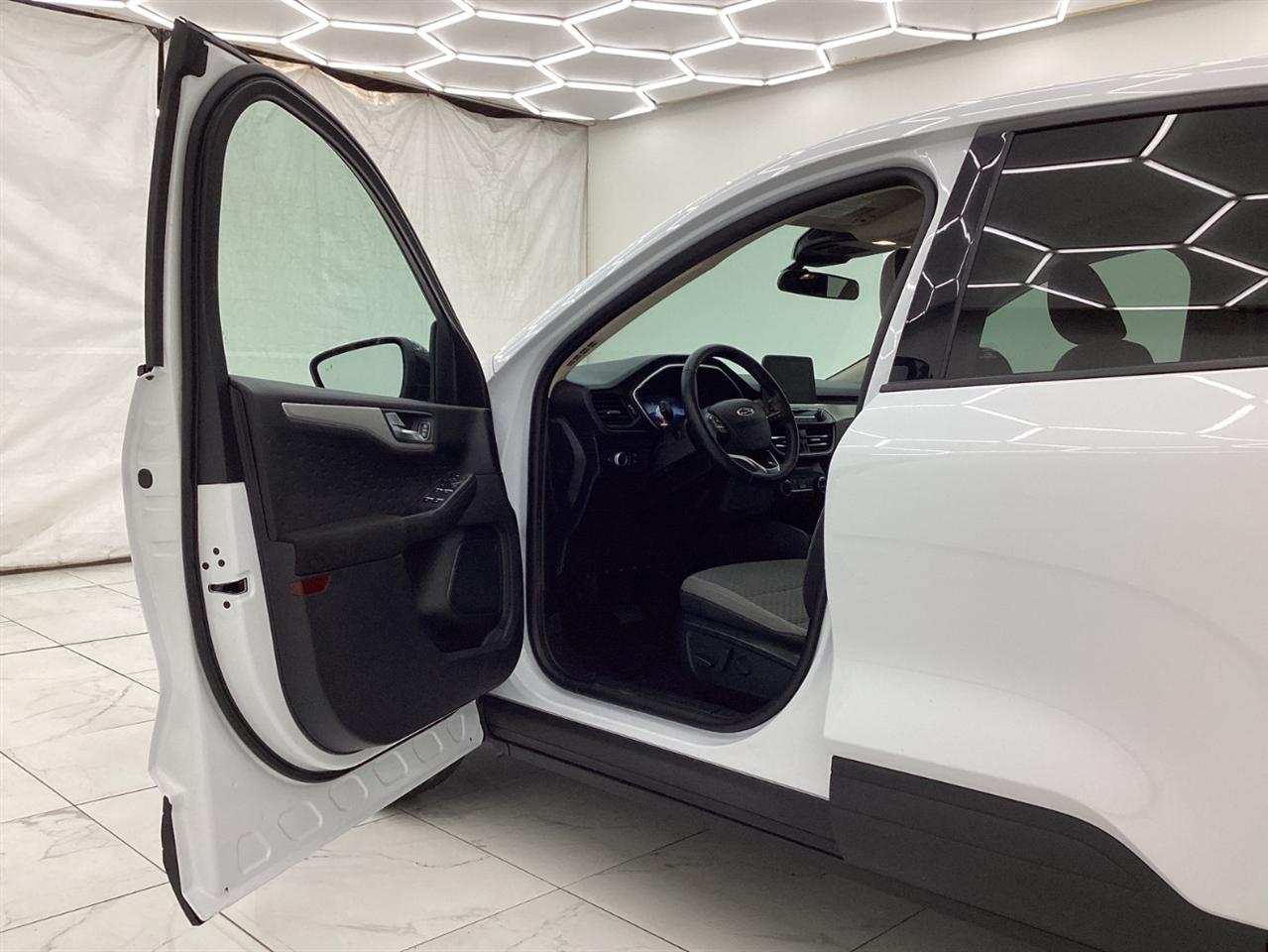 Ford Escape SE Sport Hybrid AWD 2020