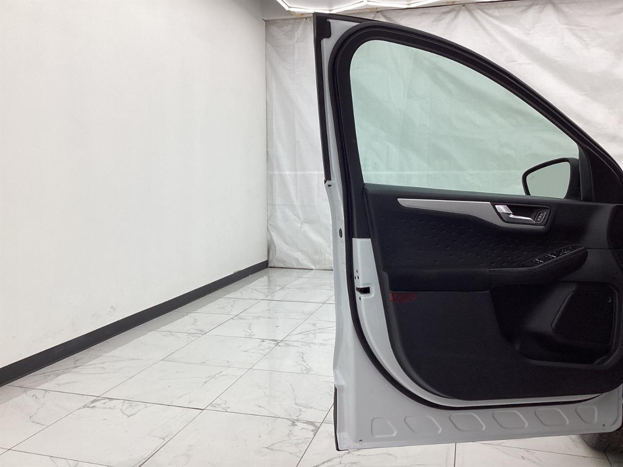 Ford Escape SE Sport Hybrid AWD 2020