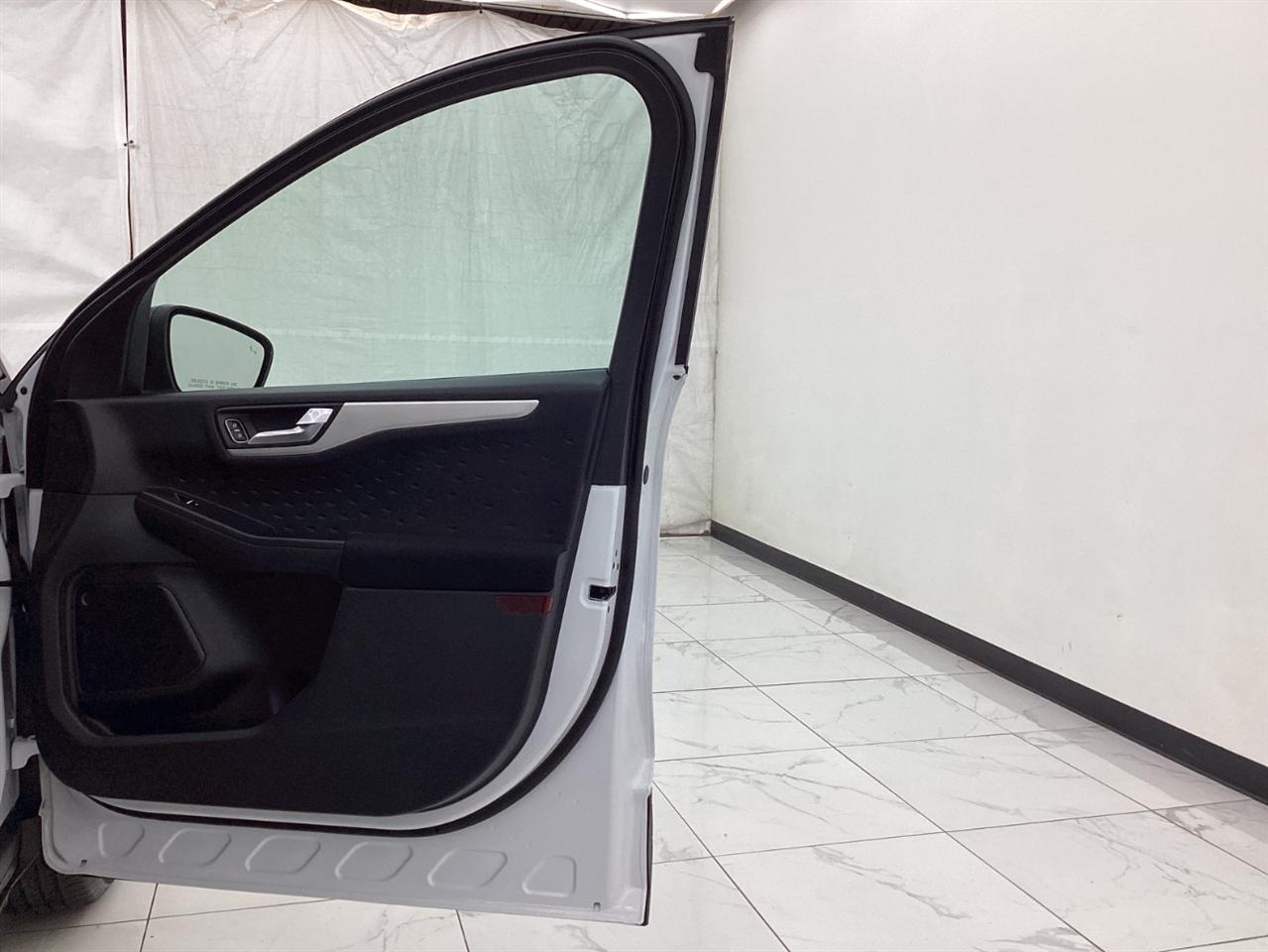 Ford Escape SE Sport Hybrid AWD 2020