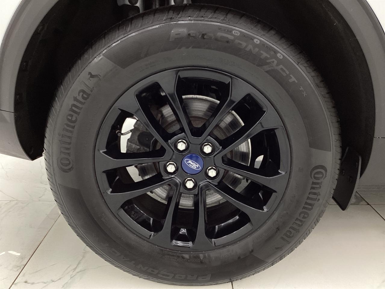 Ford Escape SE Sport Hybrid AWD 2020