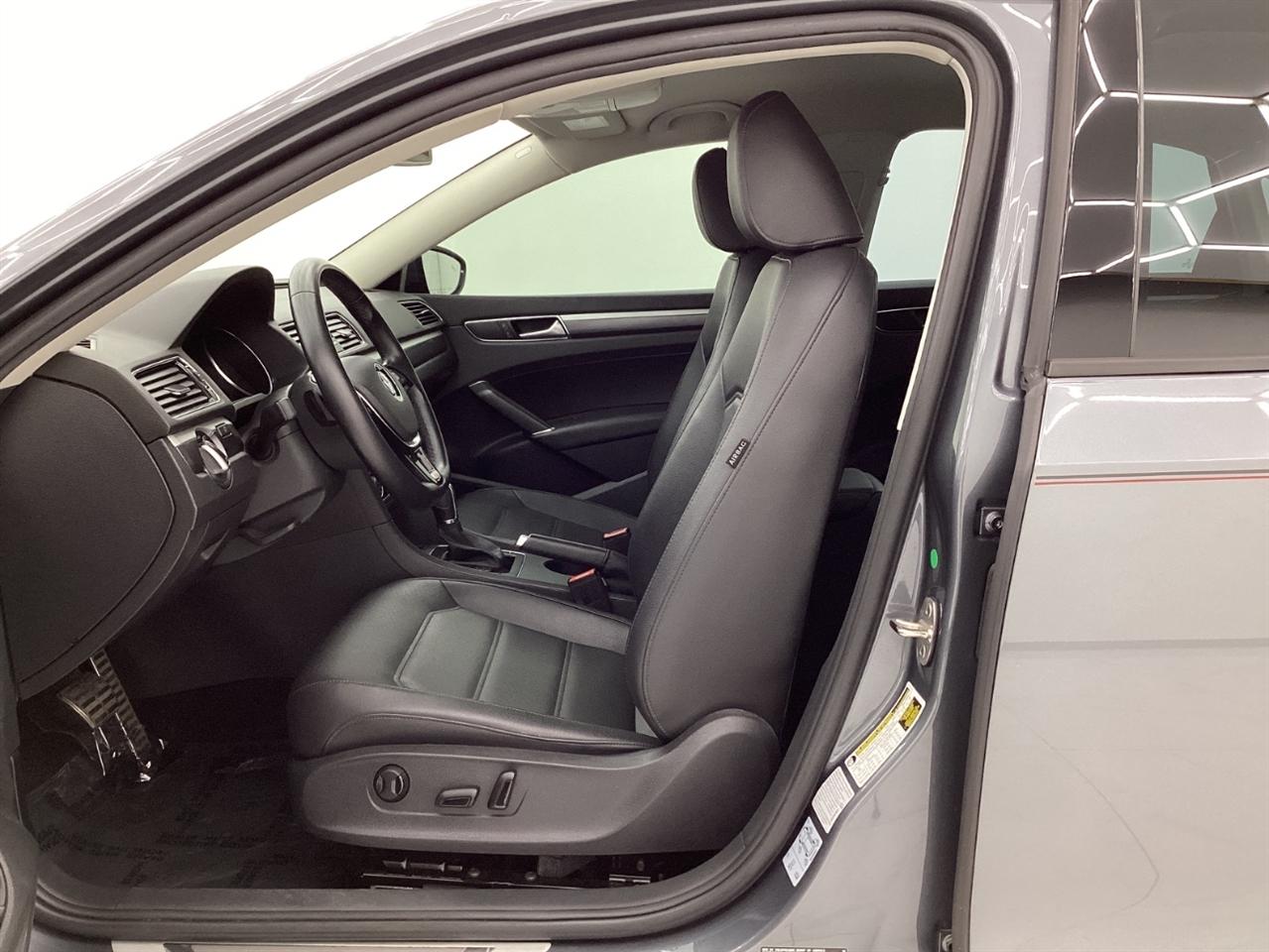 Volkswagen Passat 2.0T S Auto 2018