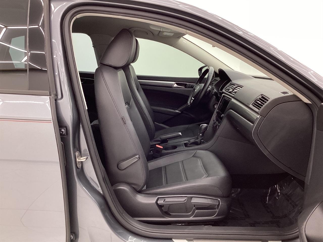 Volkswagen Passat 2.0T S Auto 2018
