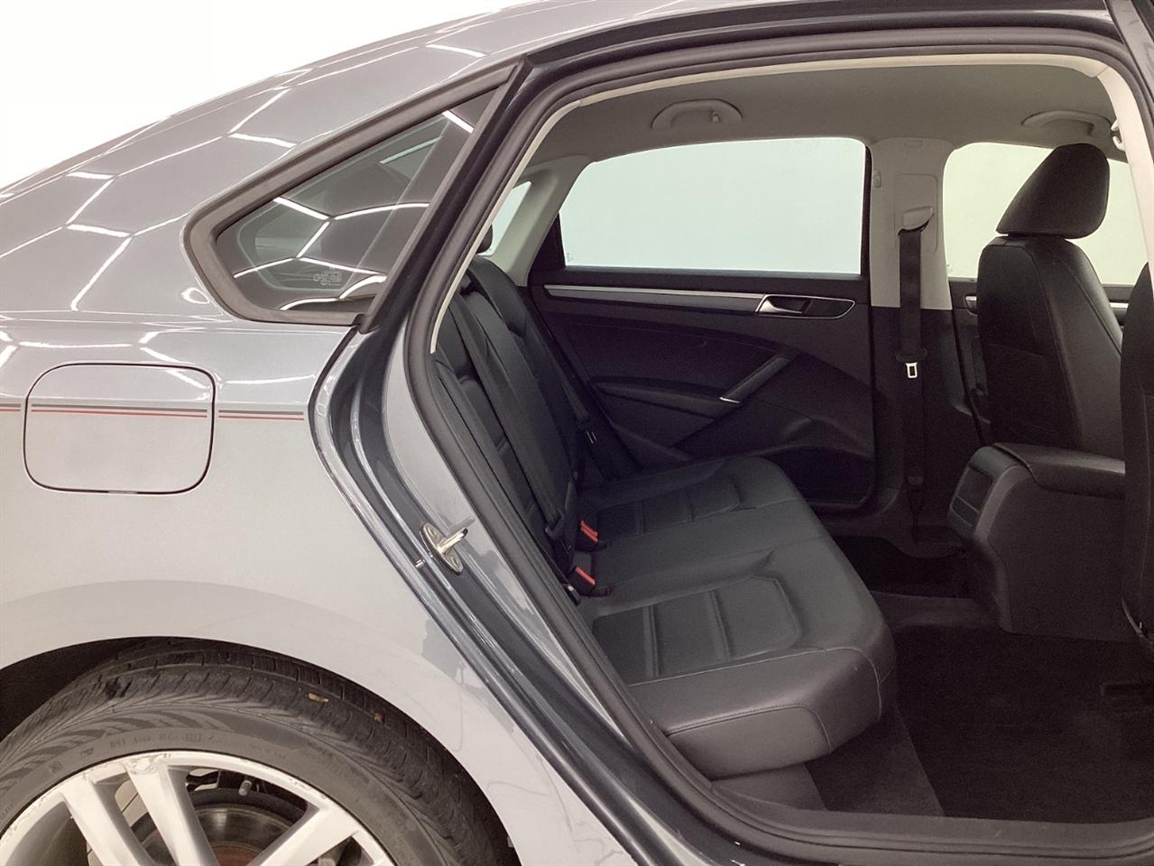 Volkswagen Passat 2.0T S Auto 2018
