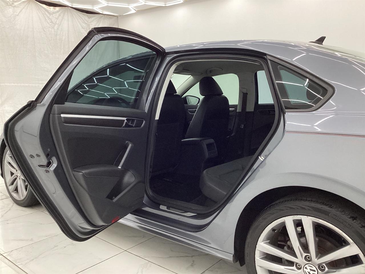 Volkswagen Passat 2.0T S Auto 2018