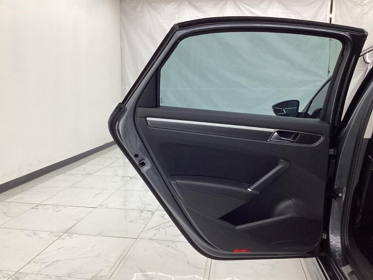 Volkswagen Passat 2.0T S Auto 2018