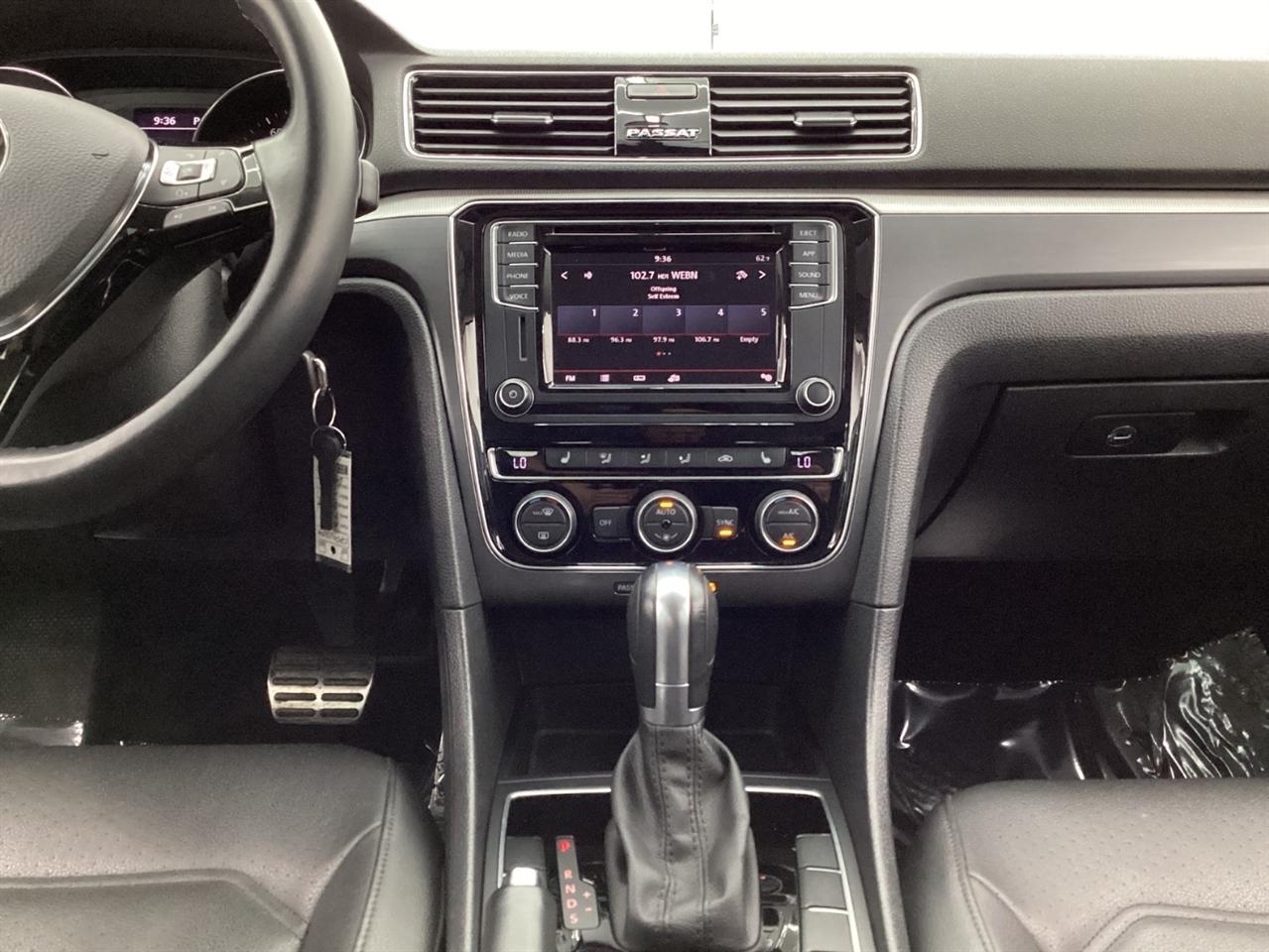 Volkswagen Passat 2.0T S Auto 2018