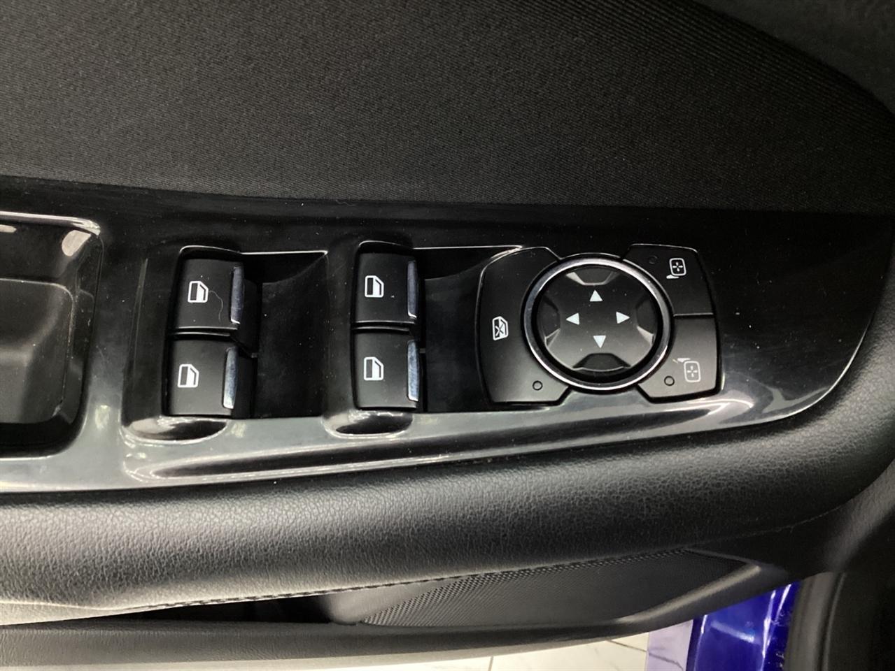 Ford Edge 4dr SEL AWD 2015
