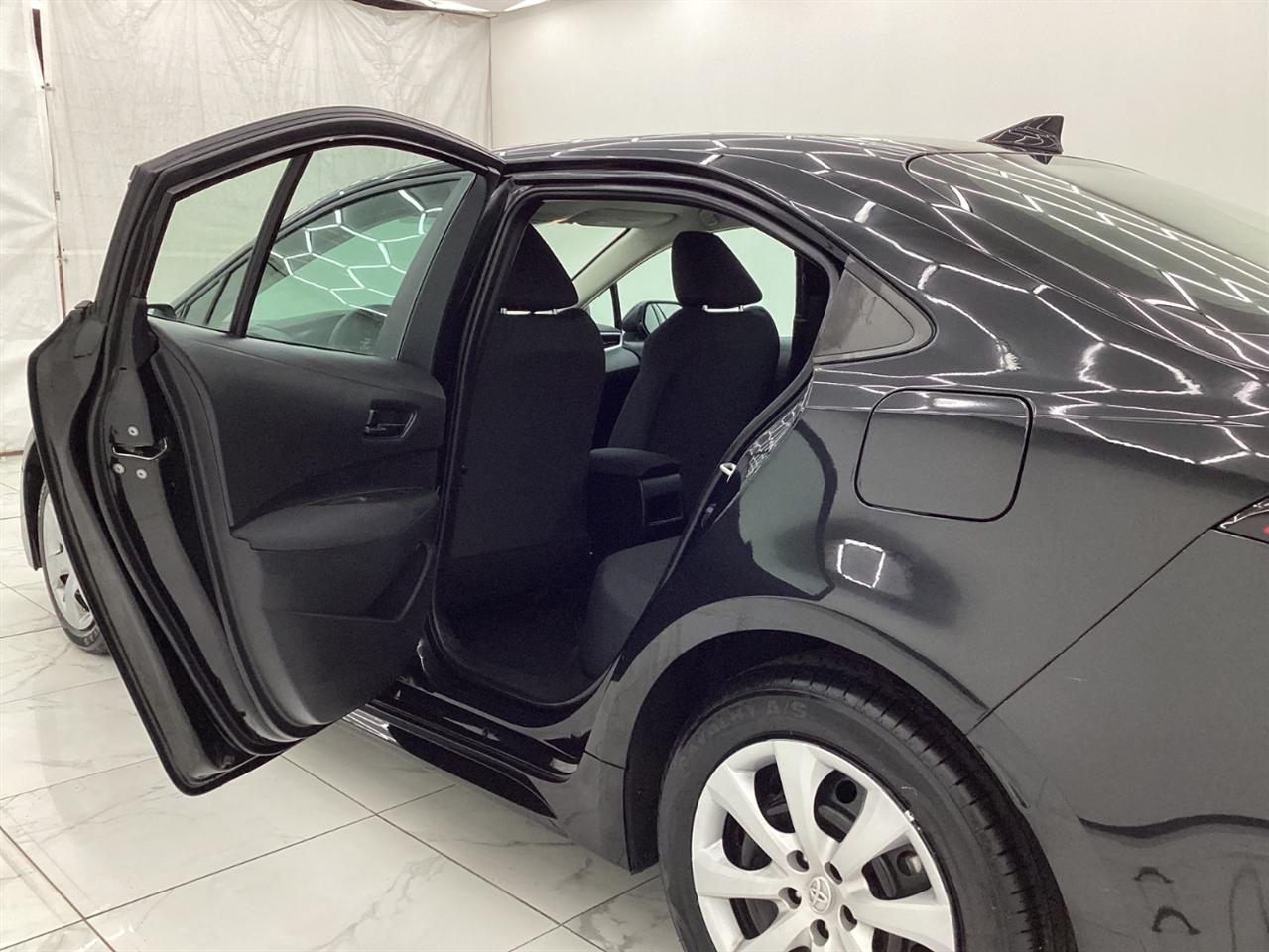 Toyota Corolla LE CVT (Natl) 2022