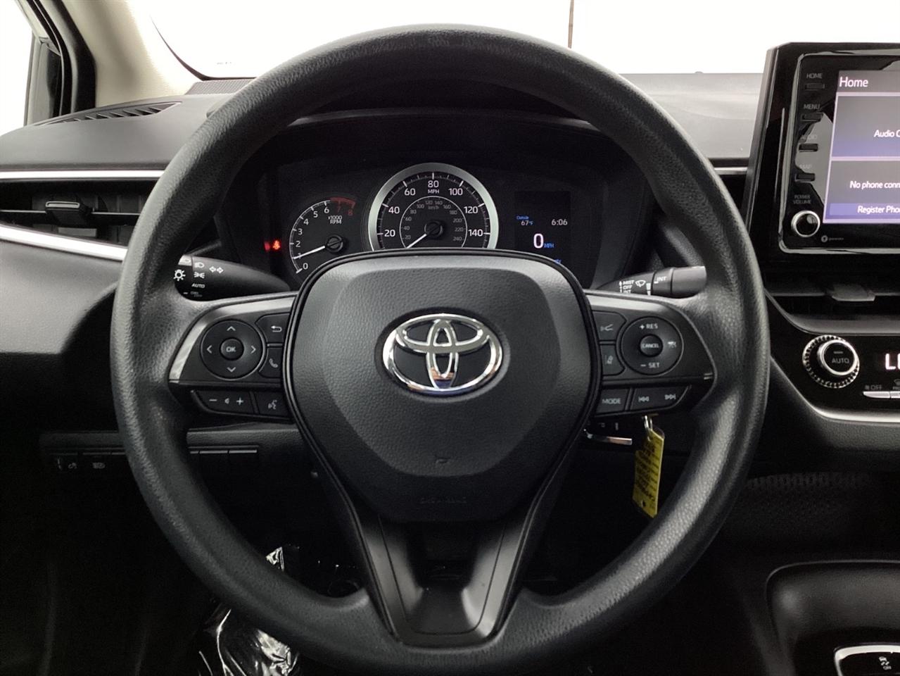 Toyota Corolla LE CVT (Natl) 2022